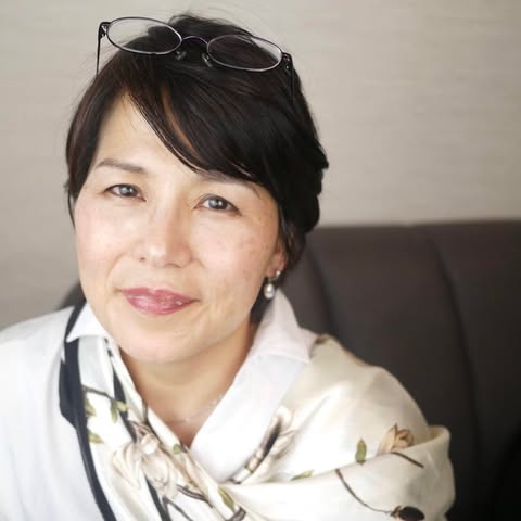 毎日頑張ってるのに満たされないあなたが自分らしく輝く人生を手に入れる方法